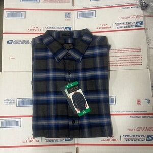 Pendleton Blue and Gray Casual Button Down Shirt